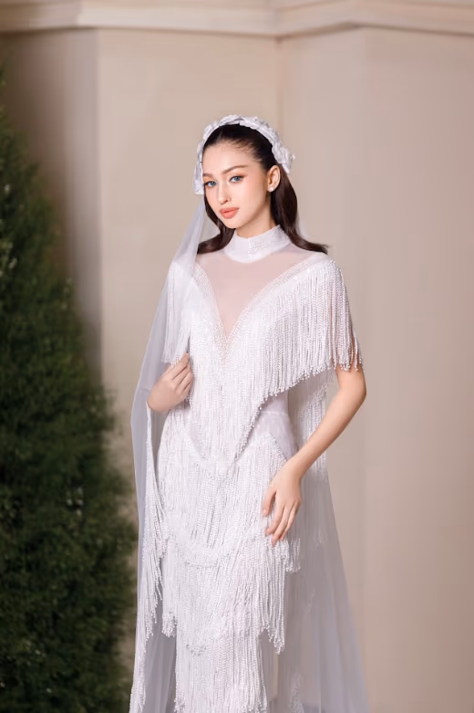 THE HIGH-NECK FRINGE BODICE & VEIL CAPELET